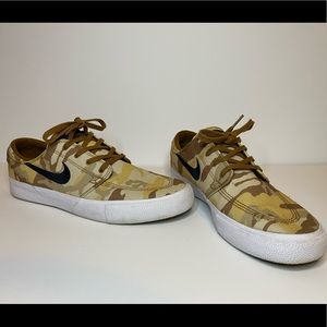 Desert Camo Nike SB Stefan Janoski shoes